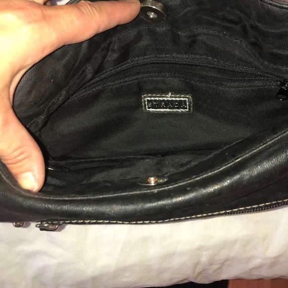 Strada - Picture 4 of 5